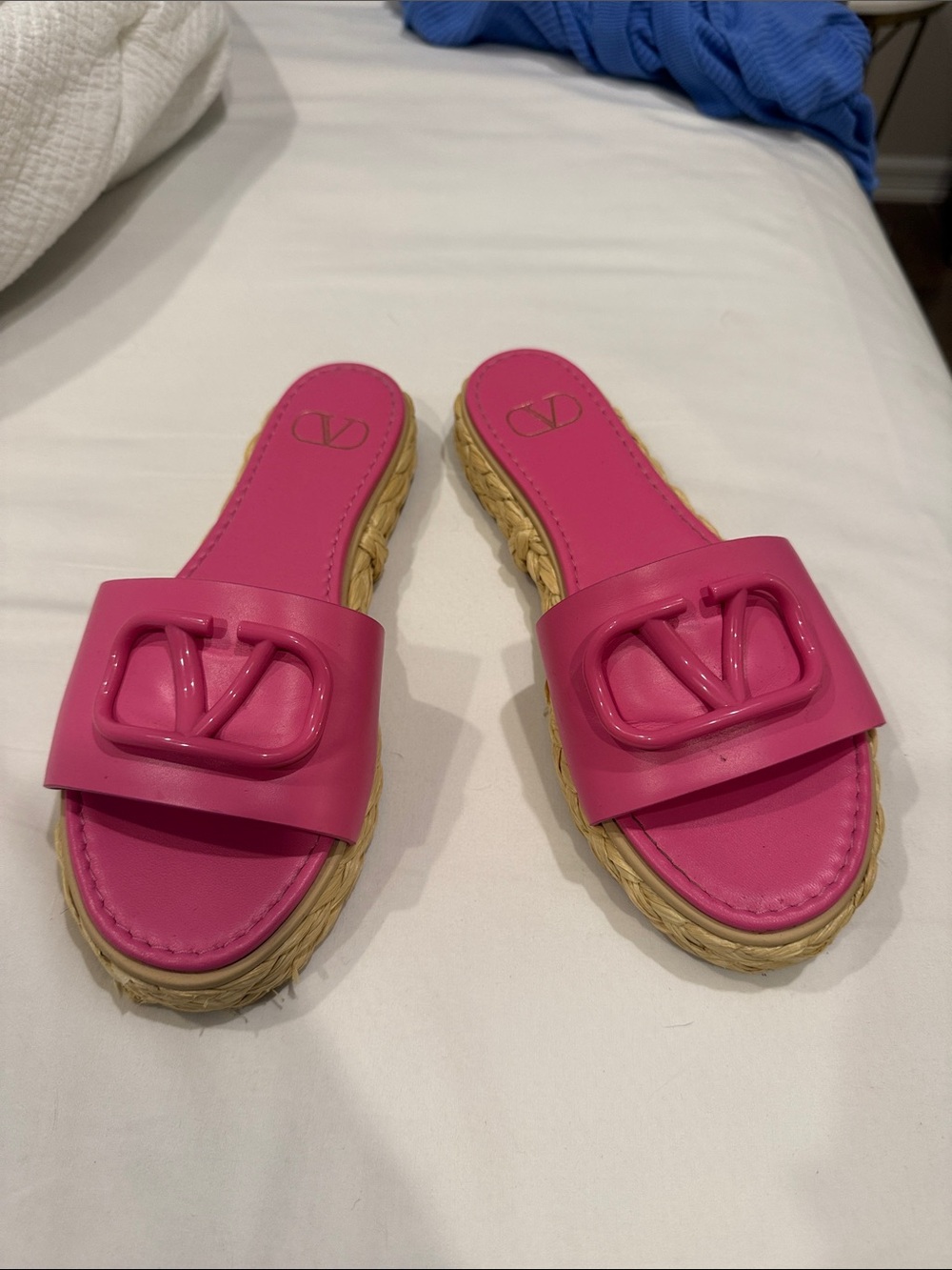 Valentino Garavani Hot Pink VLogo Espadrille Slide Sandals